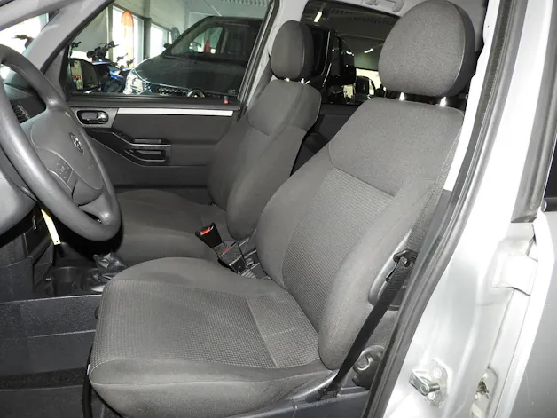 Opel Meriva 1.6i-16 TP Enjoy