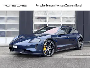 Porsche Taycan Turbo S Cross Turismo