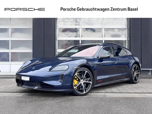 Porsche Taycan Turbo S Cross Turismo