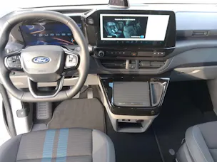 Ford Tourneo Custom Bus 320 L1 2.0 EcoBlue 170 Sport 4x4