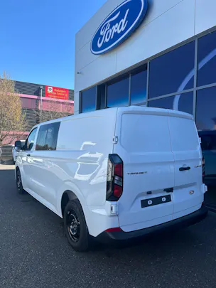 Ford Transit Custom Van 320 L2 2.0 Trend/136CV/Aut./FWD
