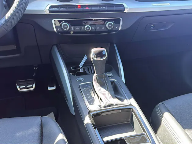 Audi Q2 35 TFSI S line S-tronic