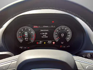 Audi Q2 35 TFSI S line S-tronic