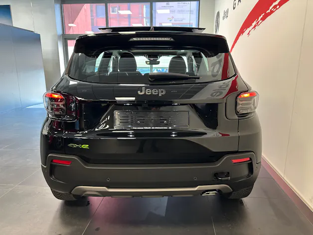 Jeep Avenger 1.2 Turbo MHEV Upland Plus Sky 4xe