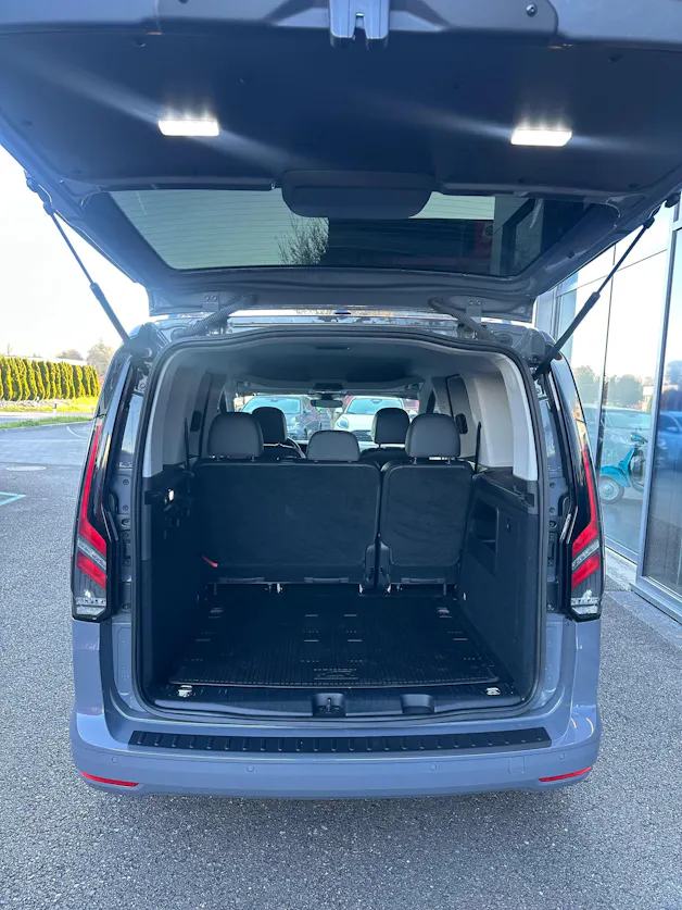 Ford TOURNEO Connect 2.0 EcoBlue 122 Sport 4x4