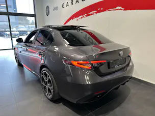 Alfa Romeo Giulia 2.2 JTDM Veloce Q4 AT8