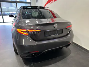 Alfa Romeo Giulia 2.2 JTDM Veloce Q4 AT8