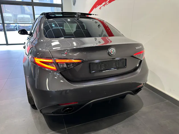 Alfa Romeo Giulia 2.2 JTDM Veloce Q4 AT8