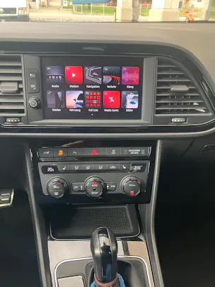 SEAT Leon Cupra Edition Silver 2.0