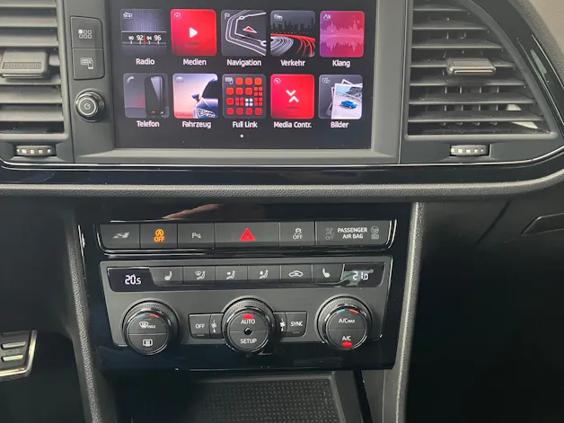 SEAT Leon Cupra Edition Silver 2.0