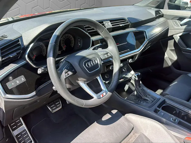 Audi Q3 Sportback 35 TDI S line quattro S-tronic