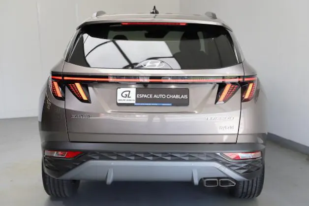 Hyundai Tucson 1.6 HEV Amplia 2WD