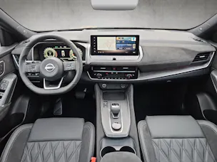 Nissan Qashqai 1.3 MHEV Tekna+ 4x4 - Ocean green