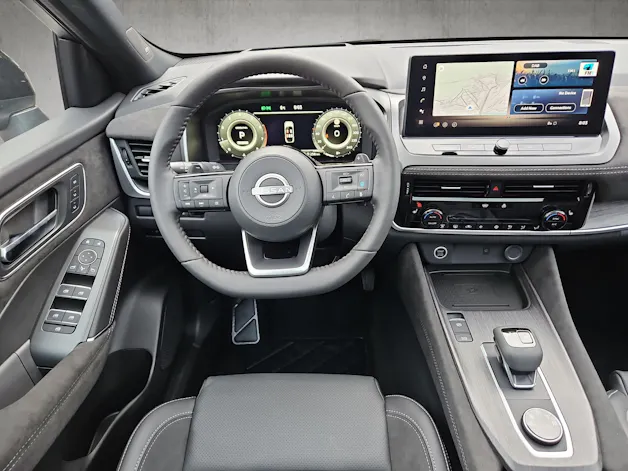Nissan Qashqai 1.3 MHEV Tekna+ 4x4 - Ocean green