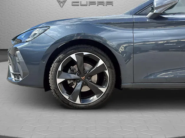 Cupra LEON 1.5 TSI DSG