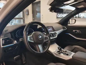 BMW 330e Touring M Sport