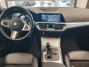BMW 330e Touring M Sport