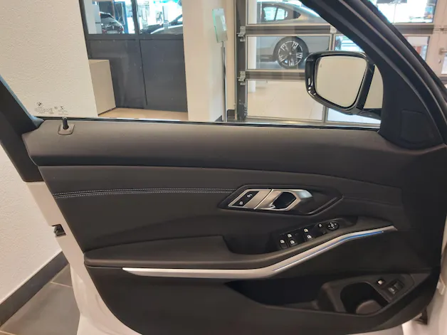 BMW 330e Touring M Sport