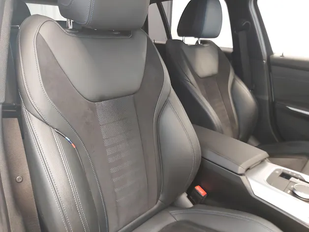 BMW 330e Touring M Sport