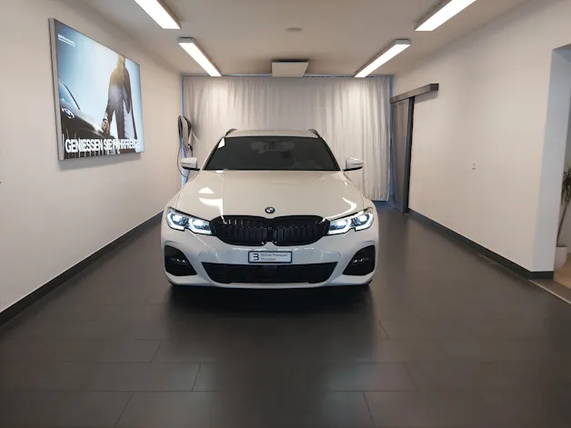 BMW 330e Touring M Sport