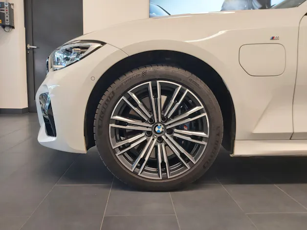 BMW 330e Touring M Sport