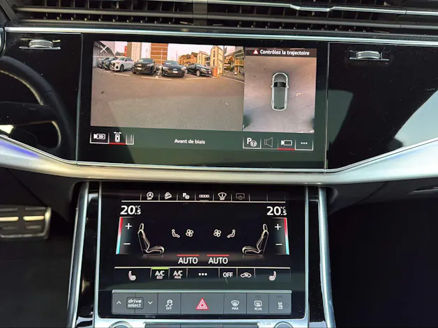 Audi Q8 55 TFSI Black Edition quattro tiptronic