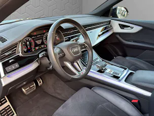 Audi Q8 55 TFSI Black Edition quattro tiptronic