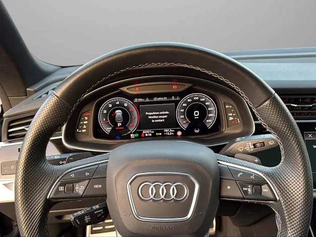 Audi Q8 55 TFSI Black Edition quattro tiptronic