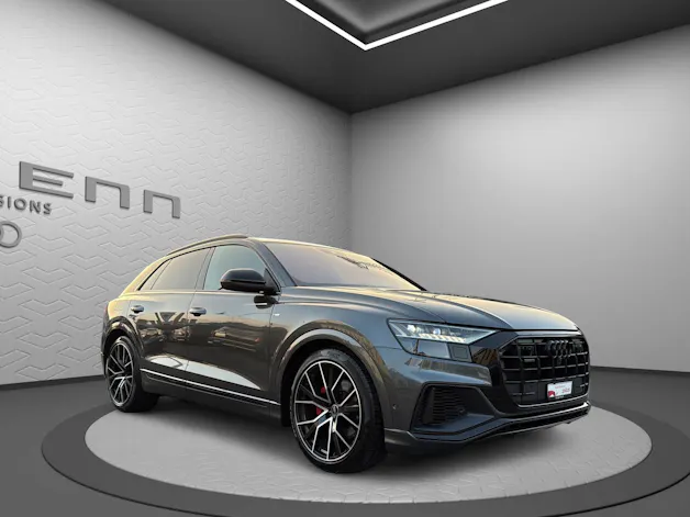 Audi Q8 55 TFSI Black Edition quattro tiptronic
