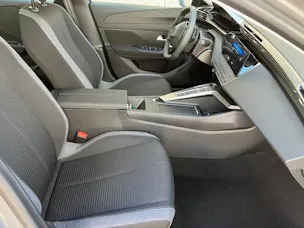 Peugeot 308 1.2 MHEV Active