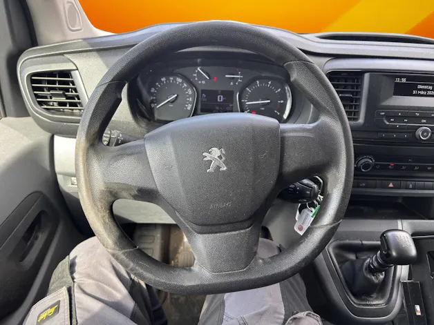 Peugeot Expert 2.0 BlueHDi 120 Active Standard