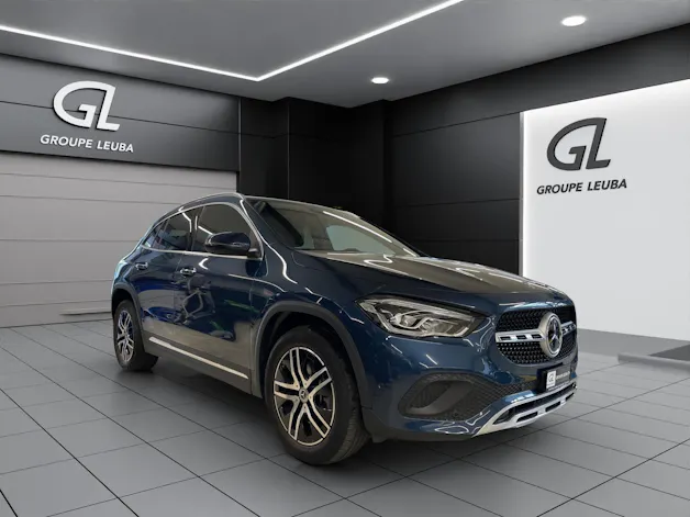 Mercedes-Benz GLA 220d 4Matic Progressive 8G-DCT