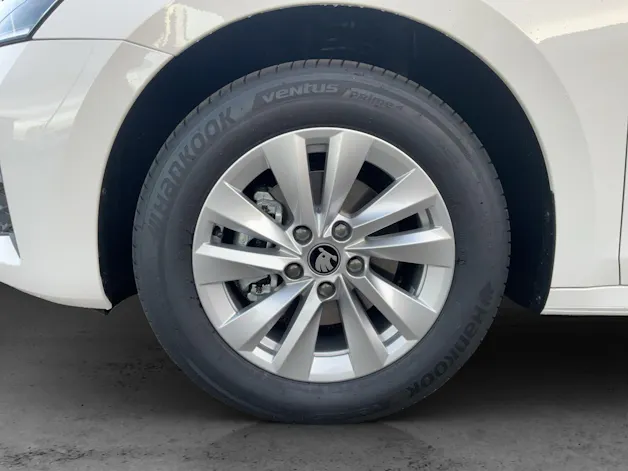 Škoda Octavia Combi 1.5 TSI mHEV DSG Selection
