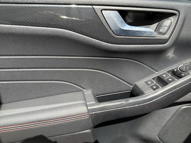 Ford Kuga 2.5 FHEV ST-Line 4W