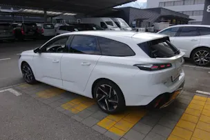 Peugeot 308SW 1.5BHDI A.Pack EAT8