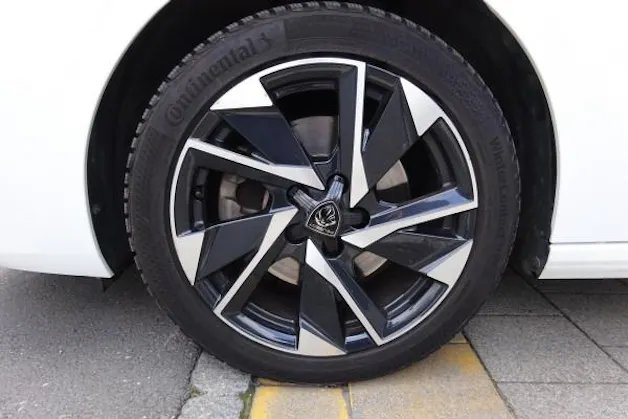 Peugeot 308SW 1.5BHDI A.Pack EAT8