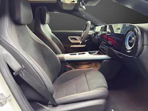 Mercedes-Benz CLA 350 4MATIC Shooting Brake with EQ Technology