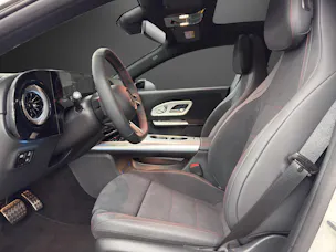 Mercedes-Benz CLA 350 4MATIC Shooting Brake with EQ Technology