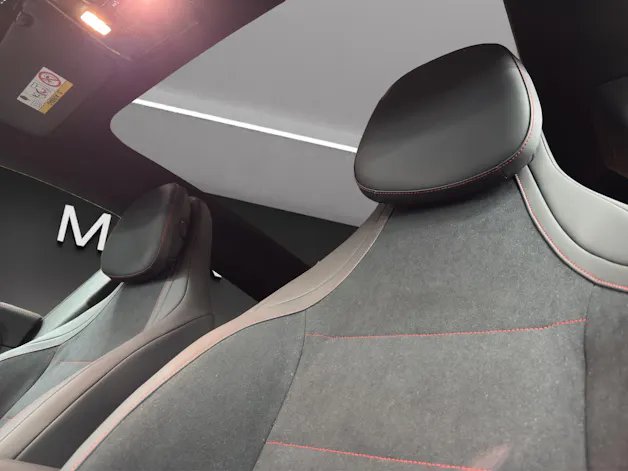 Mercedes-Benz CLA 350 4MATIC Shooting Brake with EQ Technology