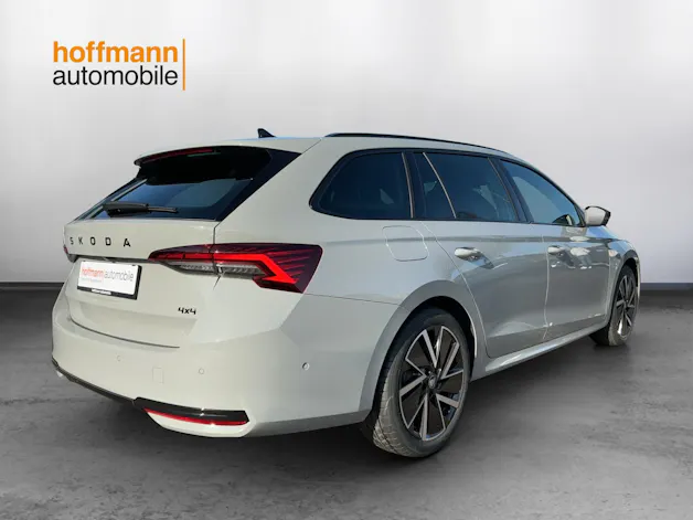 Škoda Octavia Combi 1.5 TSI mHEV DSG Sport Line