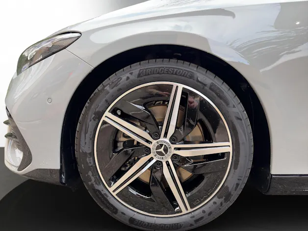 Mercedes-Benz CLA 220 4Matic 8G-DCT
