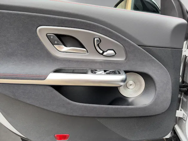 Mercedes-Benz CLA 220 4Matic 8G-DCT