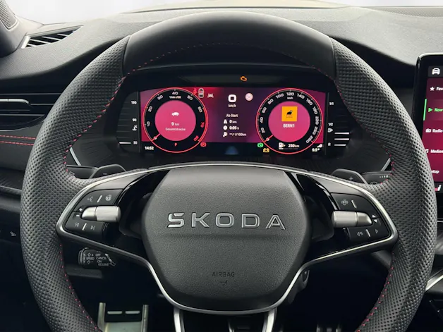 Škoda Octavia Combi 2.0 TSI DSG RS