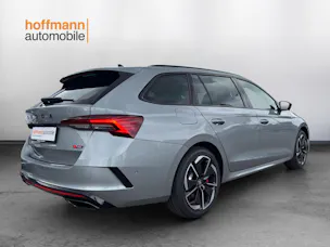 Škoda Octavia Combi 2.0 TSI DSG RS