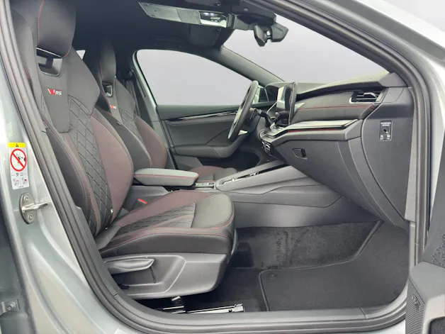 Škoda Octavia Combi 2.0 TSI DSG RS