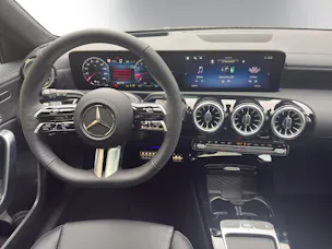 Mercedes-Benz A 220 4Matic 8G-DCT