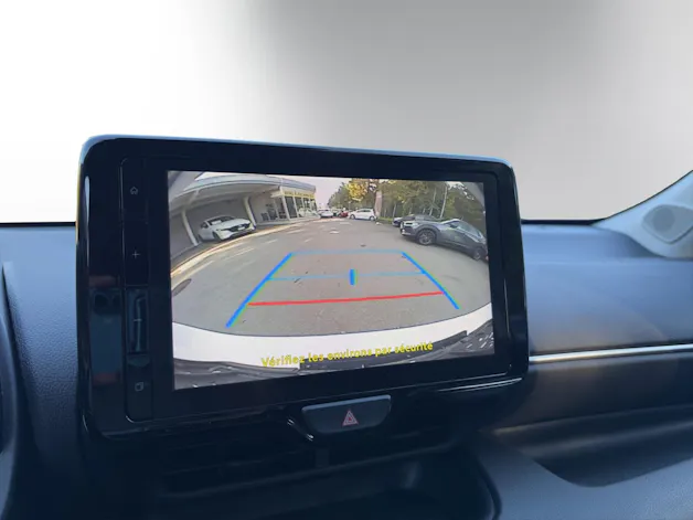 Mazda 2 Hybrid Centre-line