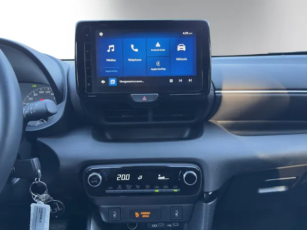 Mazda 2 Hybrid Centre-line
