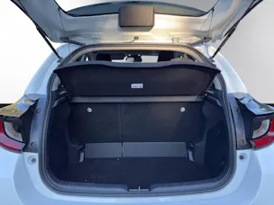Mazda 2 Hybrid Centre-line