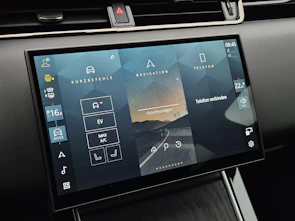 Fahrzeugbild LAND ROVER Range Rover Evoque 1.5 T 270e Autobiography 0.99% Leasing Prestige Bonus CHF 7500.-